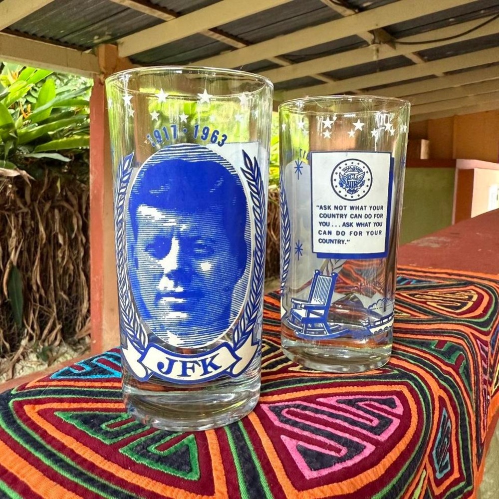 Vintage John F. Kennedy JFK‎ Memorial Glasses Set of 2 1917–1963 Collectible